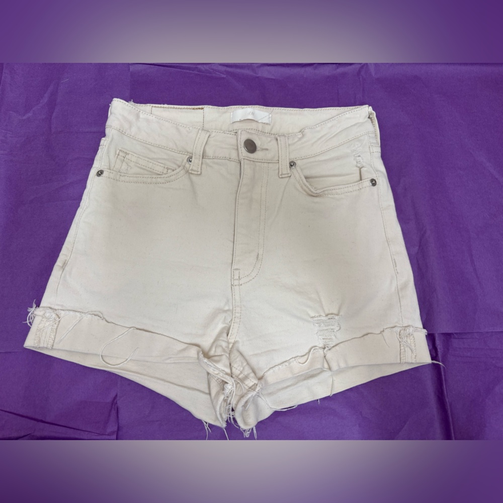 H&M white denim shorts size 2 distressed high rise‎ stretch